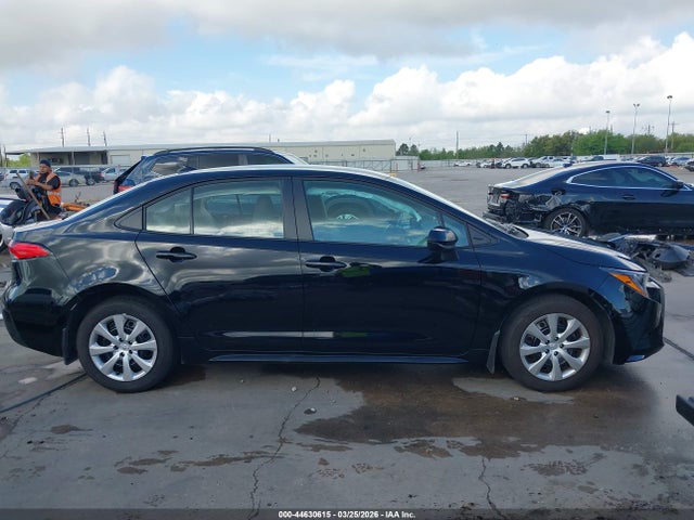Toyota COROLLA LE 2026 5YFB4MDE3TP359881 Image 14
