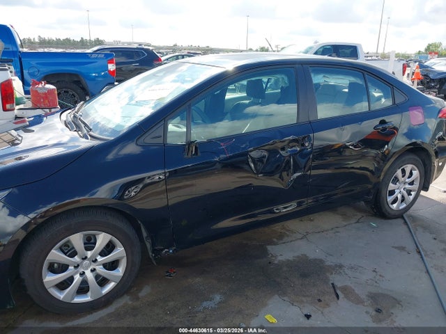 Toyota COROLLA LE 2026 5YFB4MDE3TP359881 Image 6