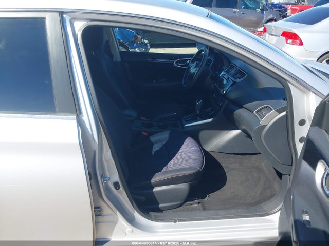 3N1AB7AP5GY247813 Nissan SENTRA SV