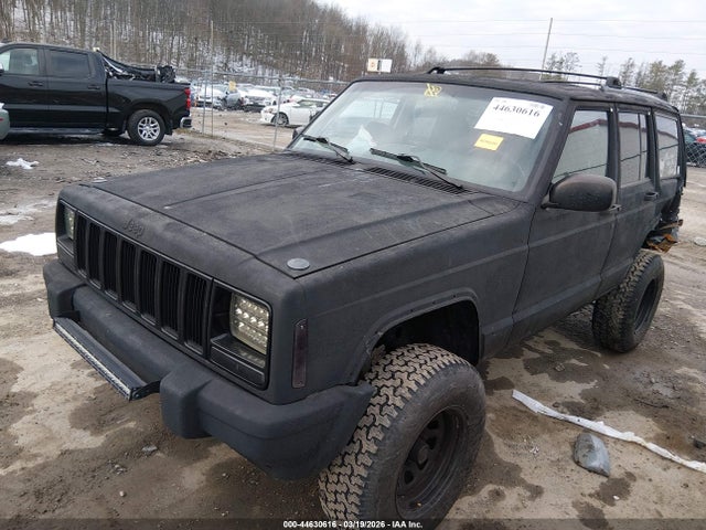 Продажа на аукционе авто 2000 Jeep Cherokee Sport, vin: 1J4FF48S1YL200217, номер лота: 44630616