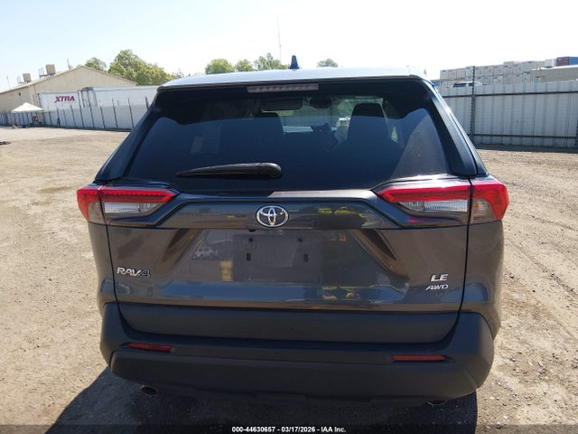 Toyota RAV4 LE 2022 2T3G1RFV2NC271617 Image 16