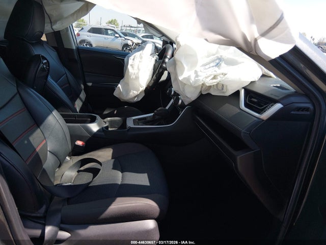 2022 TOYOTA RAV4 2T3G1RFV2NC271617 Photo 4