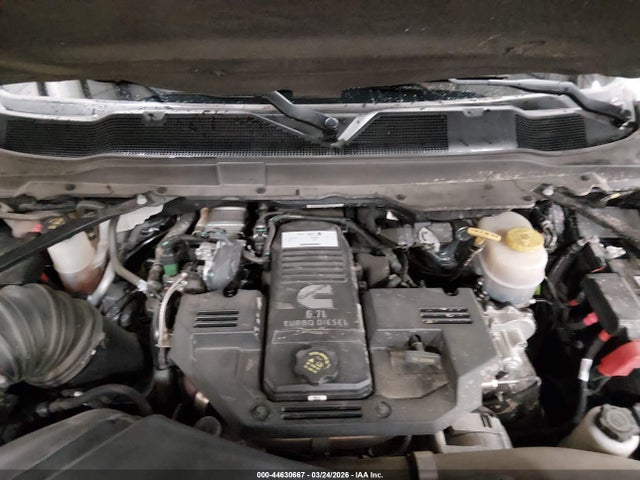 3C63R3RL2NG343680 RAM 3500 Limited 4x4 8&#039; Box