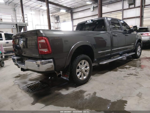 3C63R3RL2NG343680 RAM 3500 Limited 4x4 8&#039; Box