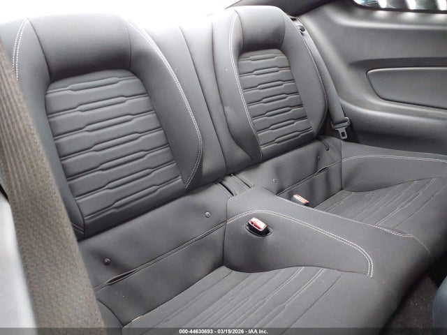 44630693 :رقم المزاد ، 1FA6P8TH7F5373348 vin ، 2015 Ford Mustang Ecoboost مزاد بيع