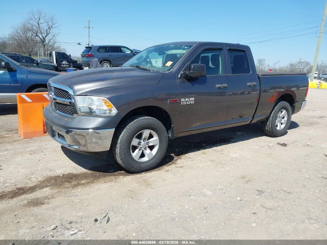 44630696 :رقم المزاد ، 1C6RR7FM2FS627688 vin ، 2015 Ram 1500 Tradesman مزاد بيع
