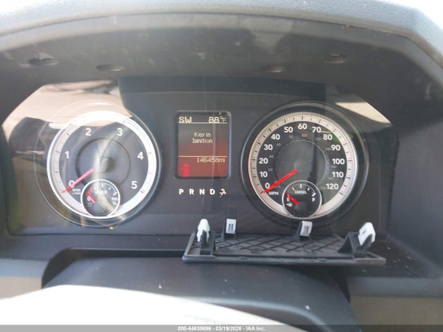 44630696 :رقم المزاد ، 1C6RR7FM2FS627688 vin ، 2015 Ram 1500 Tradesman مزاد بيع