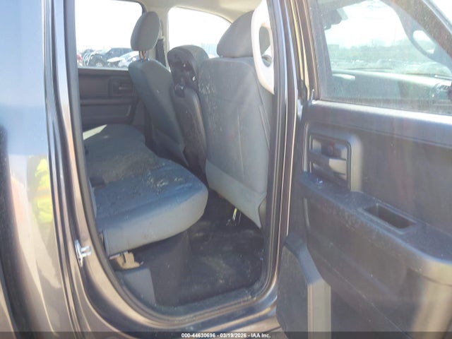 44630696 :رقم المزاد ، 1C6RR7FM2FS627688 vin ، 2015 Ram 1500 Tradesman مزاد بيع