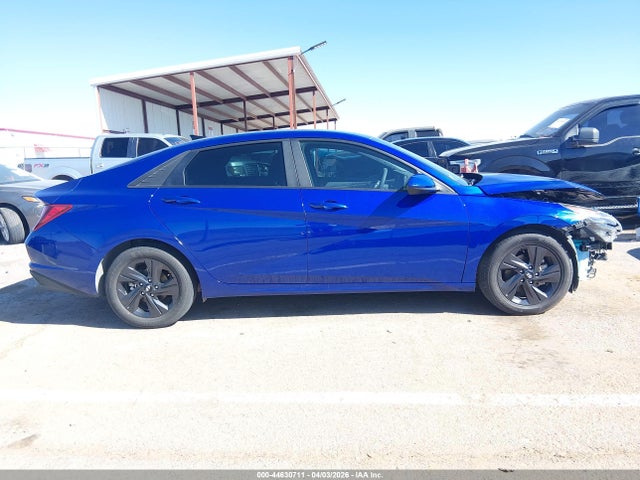 44630711 :رقم المزاد ، KMHLM4AG1PU585254 vin ، 2023 Hyundai Elantra Sel مزاد بيع