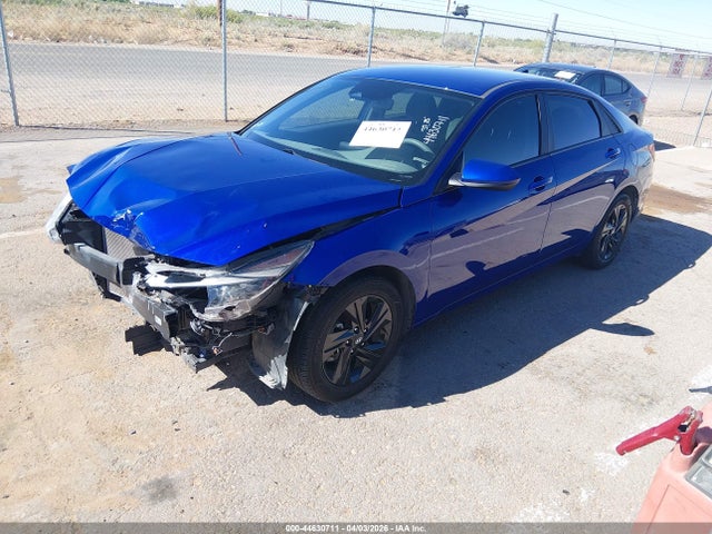 44630711 :رقم المزاد ، KMHLM4AG1PU585254 vin ، 2023 Hyundai Elantra Sel مزاد بيع
