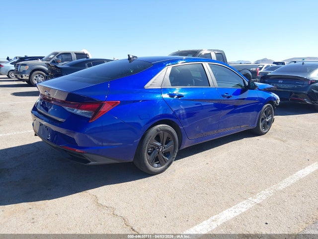 44630711 :رقم المزاد ، KMHLM4AG1PU585254 vin ، 2023 Hyundai Elantra Sel مزاد بيع