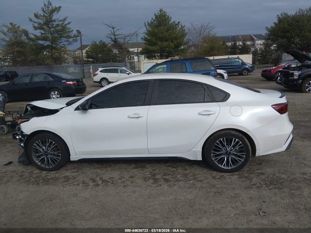 Продажа на аукционе авто 2022 Kia Forte Gt-line, vin: 3KPF54AD8NE491128, номер лота: 44630722