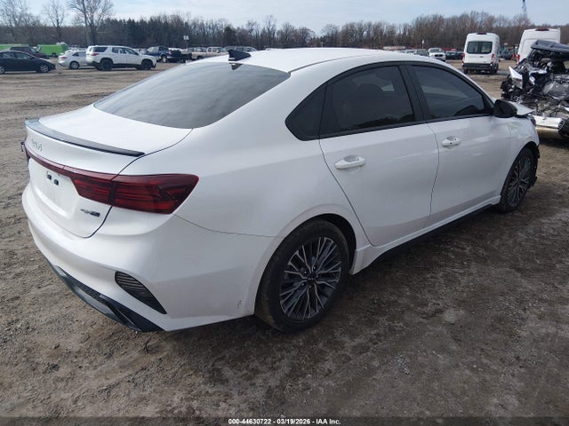 Продажа на аукционе авто 2022 Kia Forte Gt-line, vin: 3KPF54AD8NE491128, номер лота: 44630722