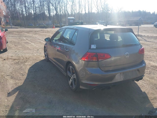2016 VOLKSWAGEN GOLF R WVWUF7AU1GW203416 Photo 2
