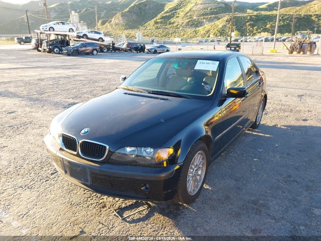 44630735 :رقم المزاد ، WBAET37443NJ39365 vin ، 2003 Bmw 325i مزاد بيع