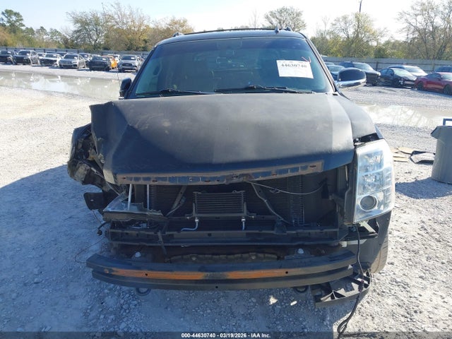 44630740 :رقم المزاد ، 3GYT4NEF2CG117858 vin ، 2012 Cadillac Escalade Ext Premium مزاد بيع