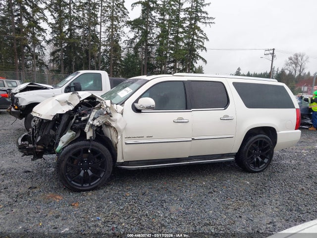 Aukcja sprzedaży 2010 Cadillac Escalade Esv Luxury, vin: 1GYUKHEF6AR157868, numer aukcji: 44630742