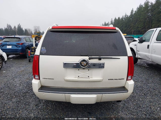 Aukcja sprzedaży 2010 Cadillac Escalade Esv Luxury, vin: 1GYUKHEF6AR157868, numer aukcji: 44630742