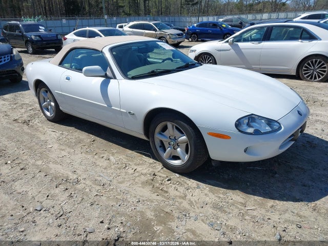 1997 JAGUAR XK8 SAJGX2744VC008883