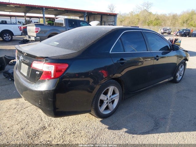 2014 Toyota Camry Se მანქანა იყიდება აუქციონზე, vin: 4T1BF1FK5EU466329, აუქციონის ნომერი: 44630756