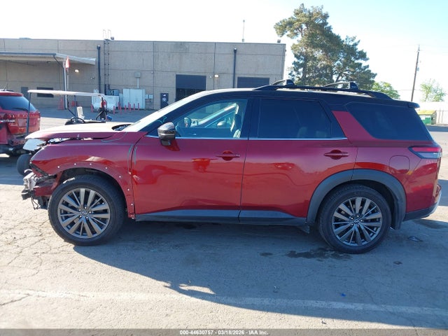 44630757 :رقم المزاد ، 5N1DR3CB5NC201819 vin ، 2022 Nissan Pathfinder Sl 2wd مزاد بيع