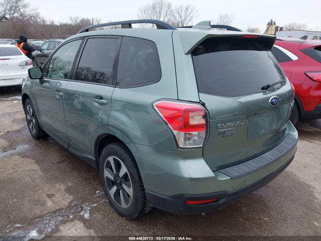 2017 SUBARU FORESTER JF2SJAEC8HH479295 Photo 2