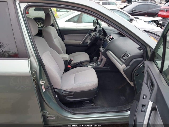2017 SUBARU FORESTER JF2SJAEC8HH479295 Photo 4