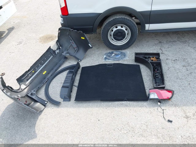 Продаж на аукціоні авто 2022 Ford Escape Se Plug-in Hybrid, vin: 1FMCU0EZ6NUB33575, номер лоту: 44630780