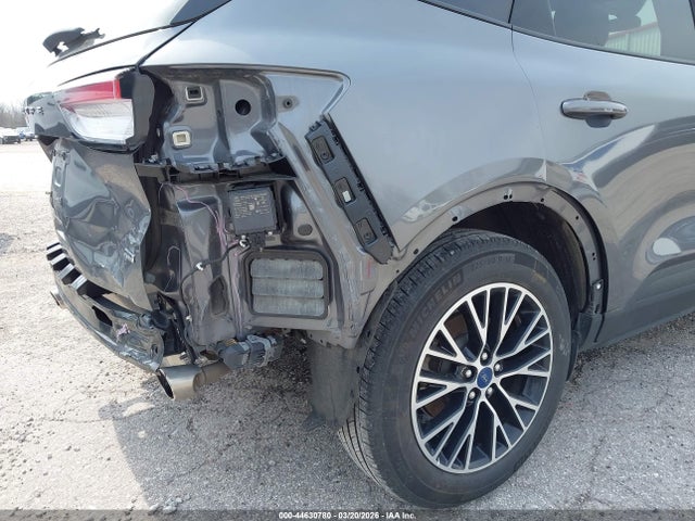 Продаж на аукціоні авто 2022 Ford Escape Se Plug-in Hybrid, vin: 1FMCU0EZ6NUB33575, номер лоту: 44630780