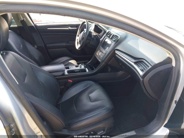 3FA6P0D98KR141146 Ford Fusion Titanium