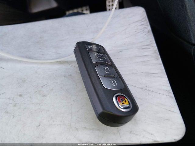 2018 FIAT 124 SPIDER JC1NFAEK9J0138980 Photo 10