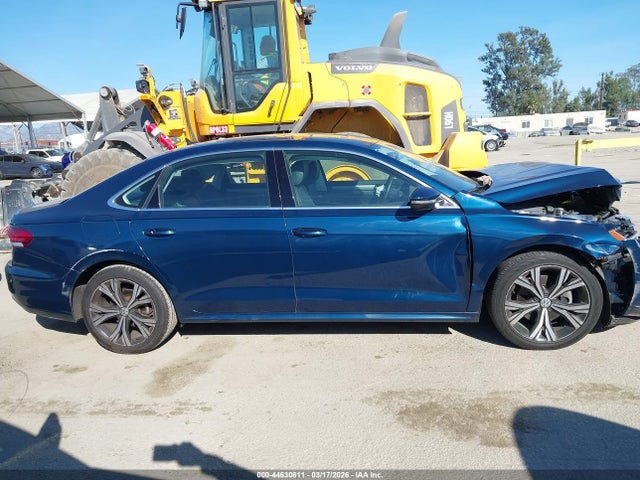 1VWSA7A35MC013335 Volkswagen Passat 2.0t Se