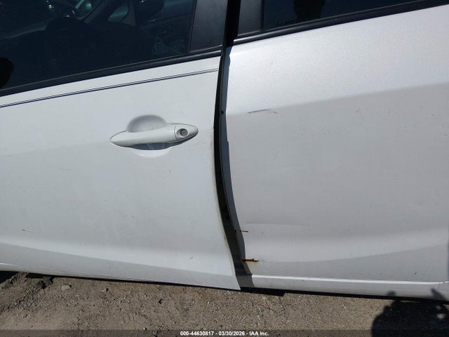 44630817 :رقم المزاد ، KNAFX4A6XE5147918 vin ، 2014 Kia Forte Lx مزاد بيع