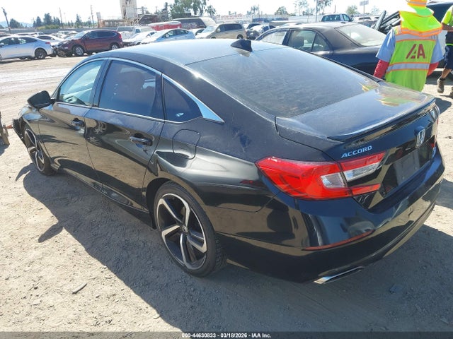 1HGCV2F33JA051663 Honda Accord Sport 2.0t