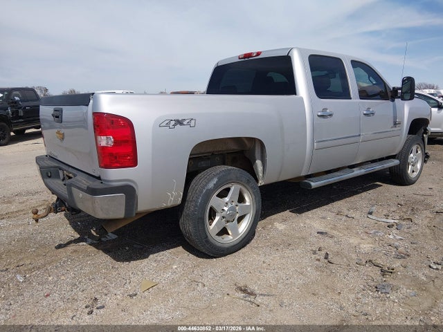 2014 Chevrolet Silverado 2500hd Lt მანქანა იყიდება აუქციონზე, vin: 1GC1KXCG6EF144558, აუქციონის ნომერი: 44630852