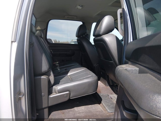 2014 Chevrolet Silverado 2500hd Lt მანქანა იყიდება აუქციონზე, vin: 1GC1KXCG6EF144558, აუქციონის ნომერი: 44630852