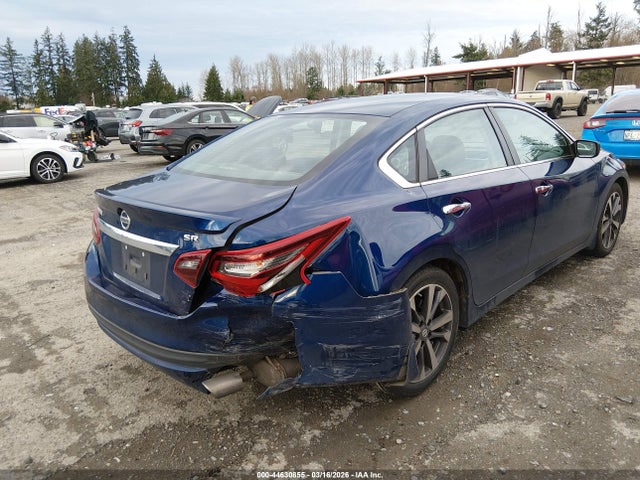 1N4AL3AP4HN325652 Nissan Altima 2.5 Sr