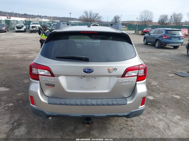 Продаж на аукціоні авто 2015 Subaru Outback 2.5i Limited, vin: 4S4BSANC2F3349630, номер лоту: 44630859