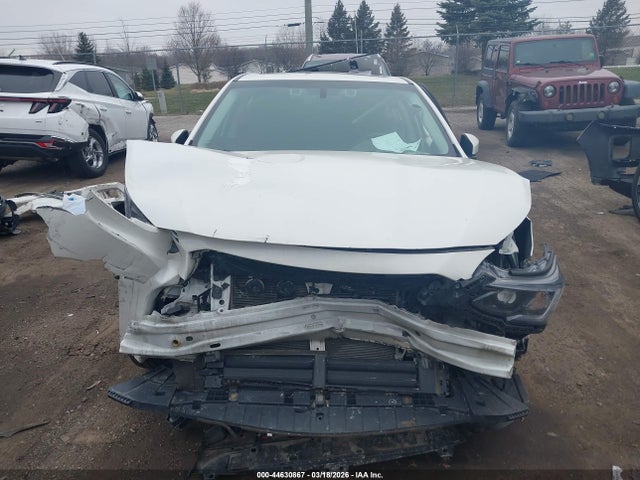 44630867 :رقم المزاد ، 4S3BWAE67L3021490 vin ، 2020 Subaru Legacy Premium مزاد بيع