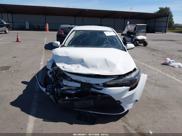 Toyota COROLLA LE 2021 JTDEPMAE5MJ186038 Image 13