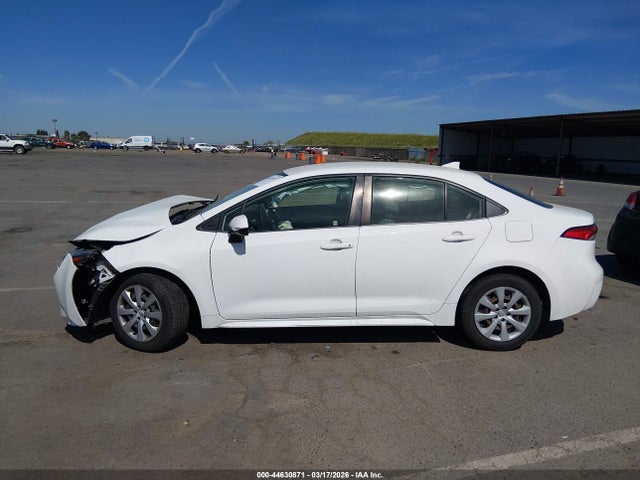 Toyota COROLLA LE 2021 JTDEPMAE5MJ186038 Image 15