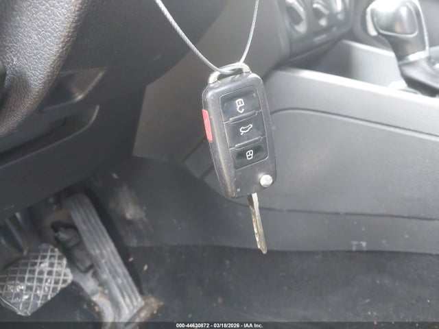 44630872 :رقم المزاد ، 3VWLL7AJ3DM442016 vin ، 2013 Volkswagen Jetta 2.0l Tdi مزاد بيع