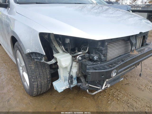 44630872 :رقم المزاد ، 3VWLL7AJ3DM442016 vin ، 2013 Volkswagen Jetta 2.0l Tdi مزاد بيع