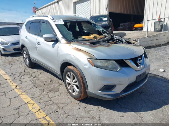 2015 Nissan Rogue Sv მანქანა იყიდება აუქციონზე, vin: KNMAT2MV9FP509842, აუქციონის ნომერი: 44630874
