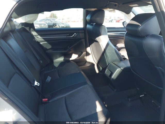 1HGCV1F33JA246270 Honda Accord Sport