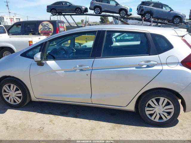 3HGGK5G53FM729317 Honda FIT LX