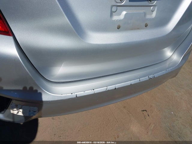 3HGGK5G53FM729317 Honda FIT LX