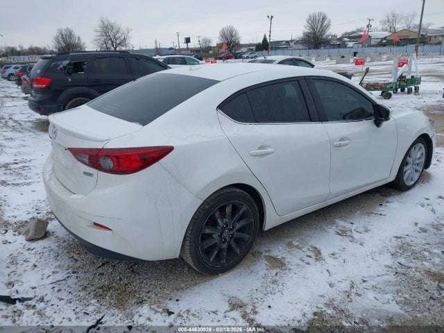 2018 MAZDA MAZDA3 3MZBN1V30JM203369 Photo 3