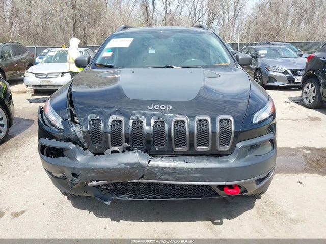 44630929 :رقم المزاد ، 1C4PJMBS5HW615525 vin ، 2017 Jeep Cherokee Trailhawk 4x4 مزاد بيع