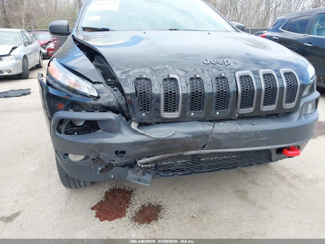 44630929 :رقم المزاد ، 1C4PJMBS5HW615525 vin ، 2017 Jeep Cherokee Trailhawk 4x4 مزاد بيع